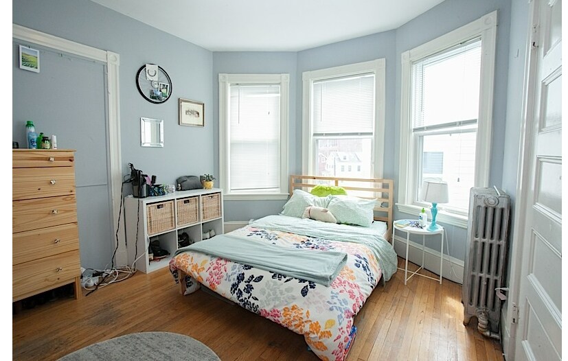 Building Photo - 3 Kinnaird St