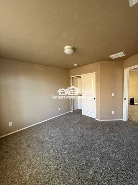 Building Photo - 2019 E Heartwood Ln