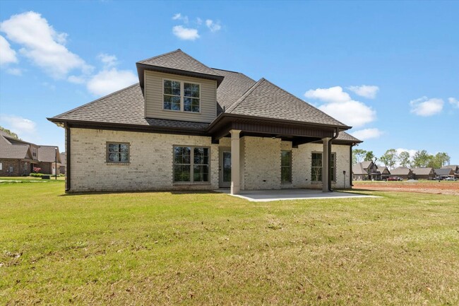 Building Photo - New Home in Graystone Estates!