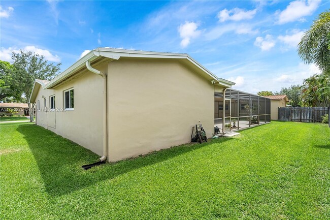 Building Photo - 11431 NW 23rd St