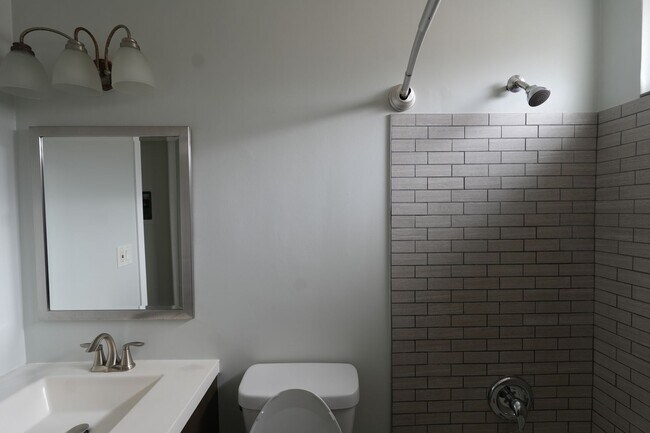 Building Photo - 5309 Boswell Pl