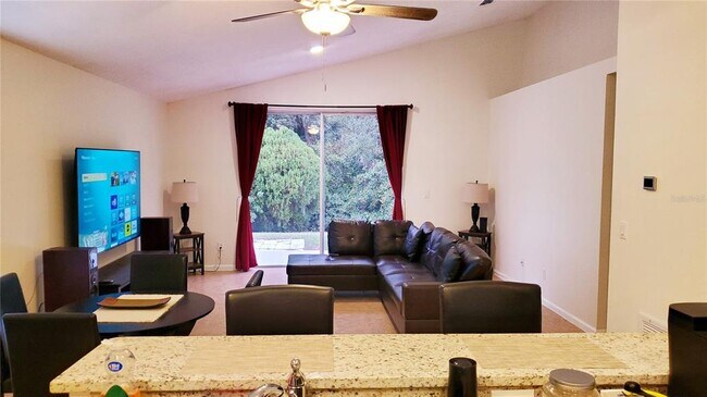 Building Photo - 2308 Lily Pad Ln