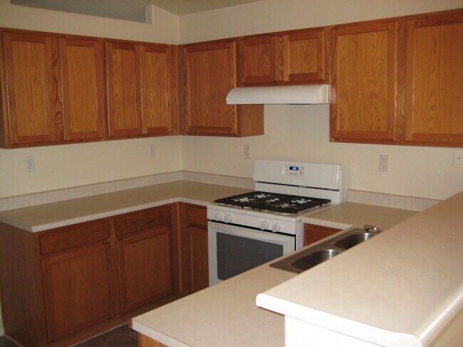 Building Photo - NW Albuquerque 3 Bedroom