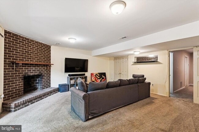 Building Photo - 502 Bay Dale Ct