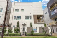 Building Photo - 1211 Hickory St
