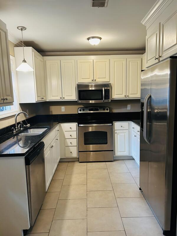 Building Photo - 3913 Overbrook Drive - 3C