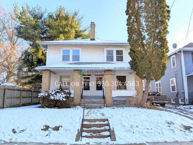 Building Photo - 1410 16th St NW