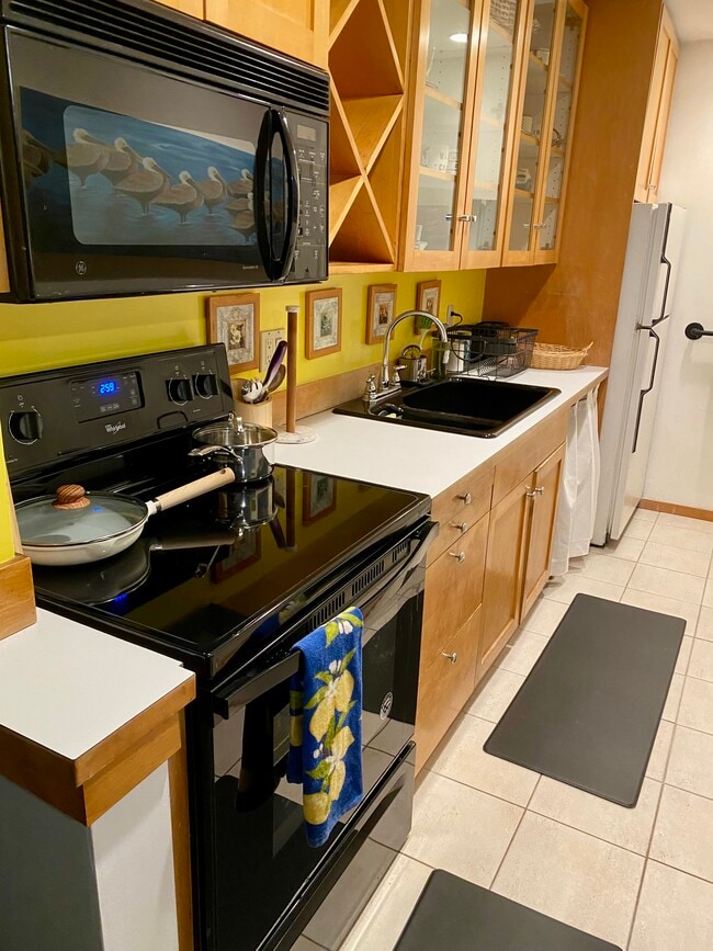 Building Photo - 1770 E Las Olas Blvd