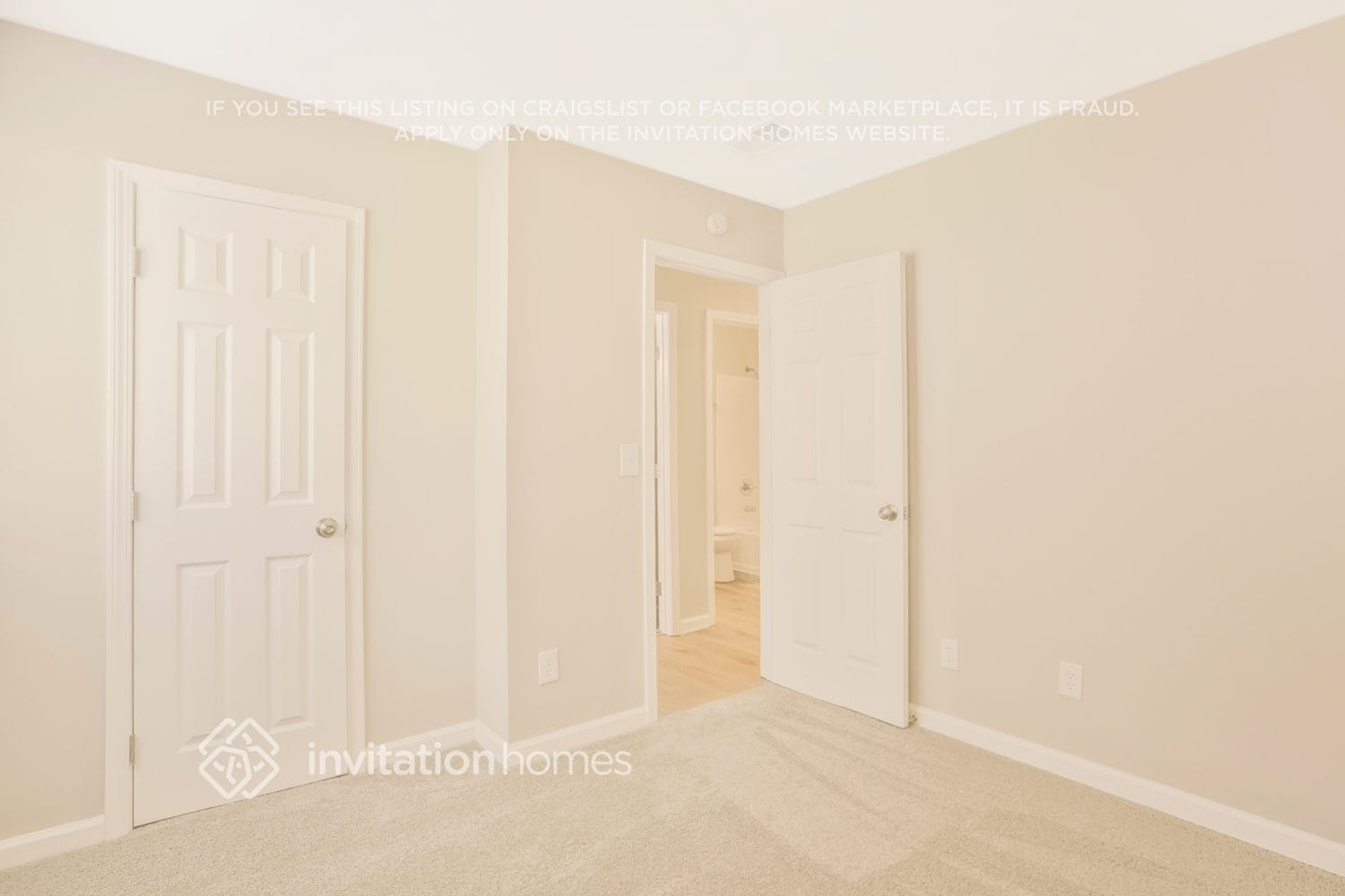 Building Photo - 6423 Van Eyck Way NW