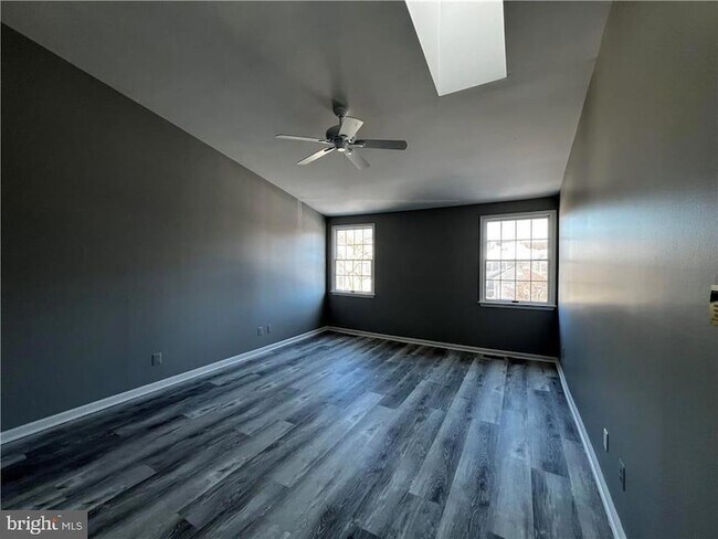 Building Photo - 103 Greenbrook Ct