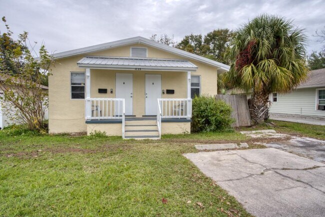 Primary Photo - 1735 13th Ave S