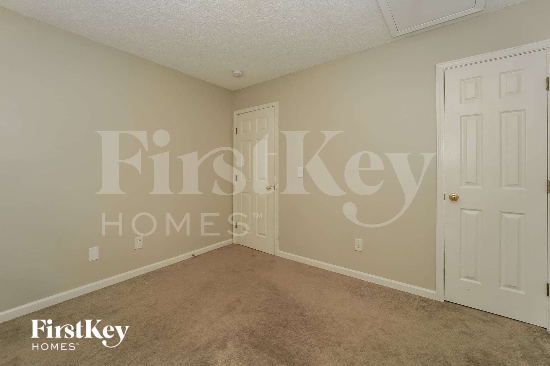 Building Photo - 217 Kinnley Ct