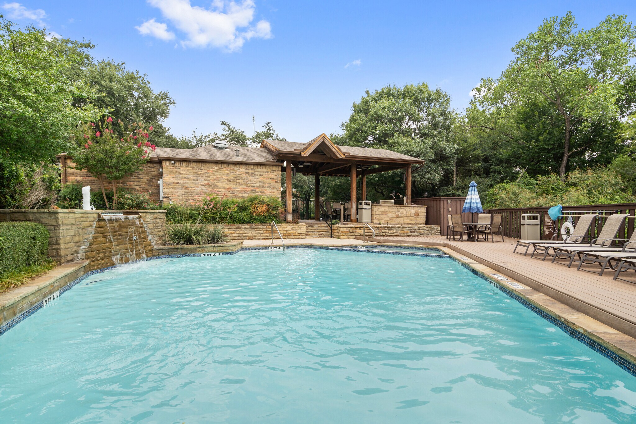 Building Photo - 5616 Preston Oaks Rd