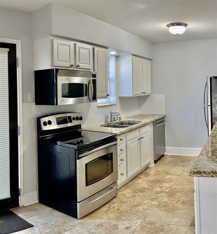 Building Photo - 7736 Meadow Rd