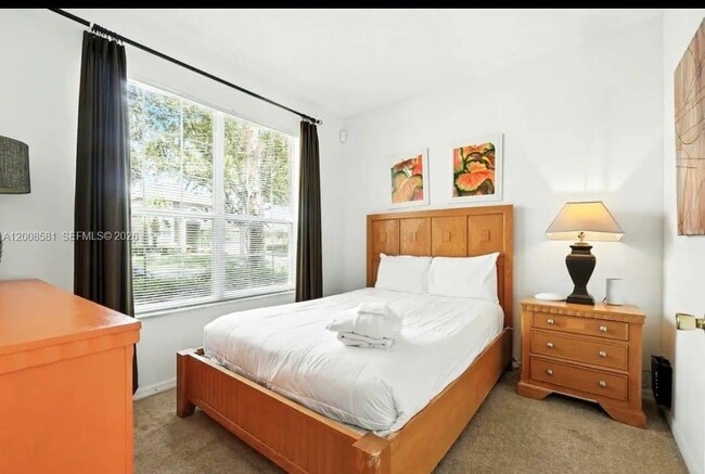 Building Photo - 8520 Sunrise Key Dr