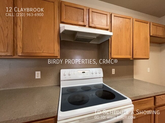 Building Photo - 12 Claybrook-