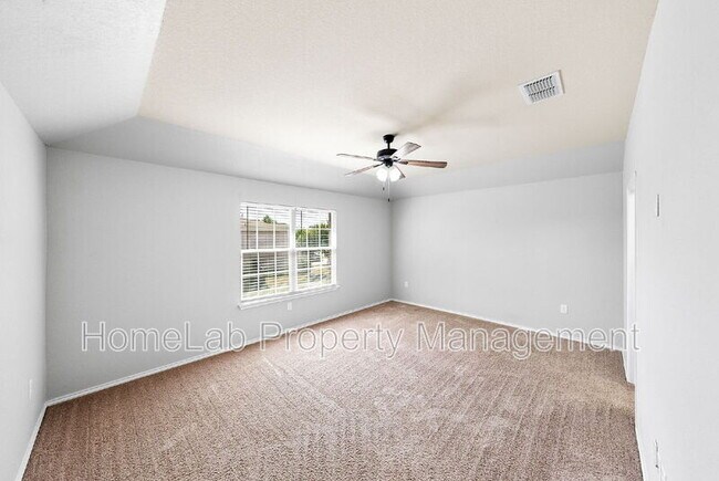 Building Photo - 11734 Pelican Cove