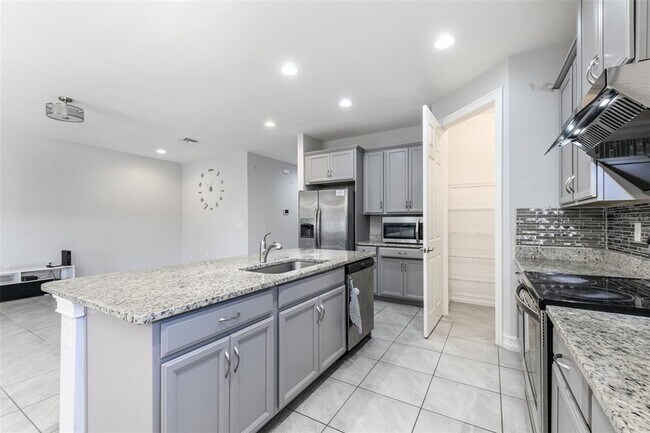 Building Photo - 24456 Riverfront Dr