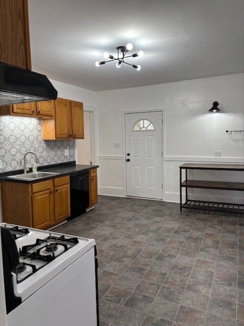 Building Photo - 3146 N Pierce St