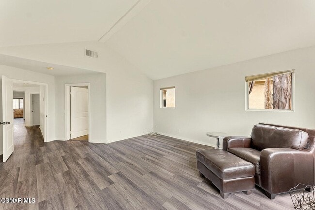 Building Photo - 22521 Blueridge Ct