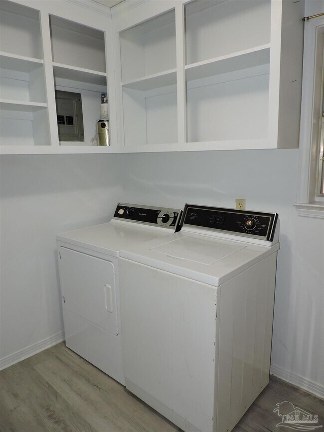 Building Photo - 4754 Anna Simpson Rd