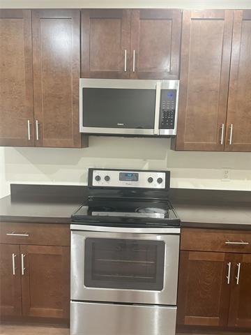 Building Photo - 12921 Abrams Rd