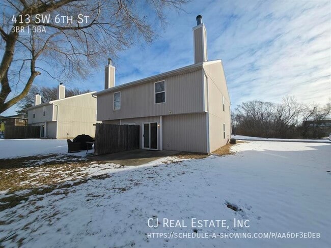 Building Photo - 413 SW 6 St