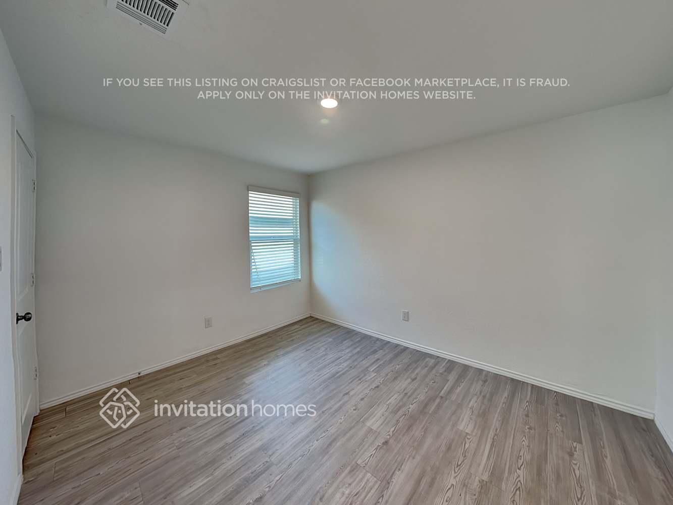 Building Photo - 14331 Estuary Pl