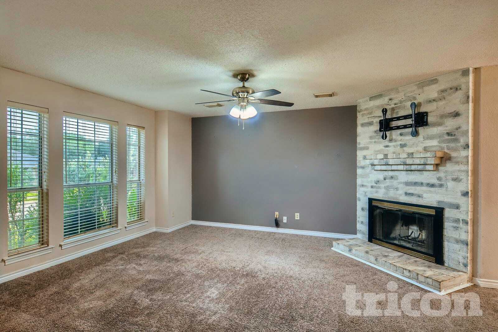 Building Photo - 3416 Tulip Ln