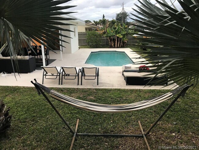 Building Photo - 131 Orchard Ridge Ln