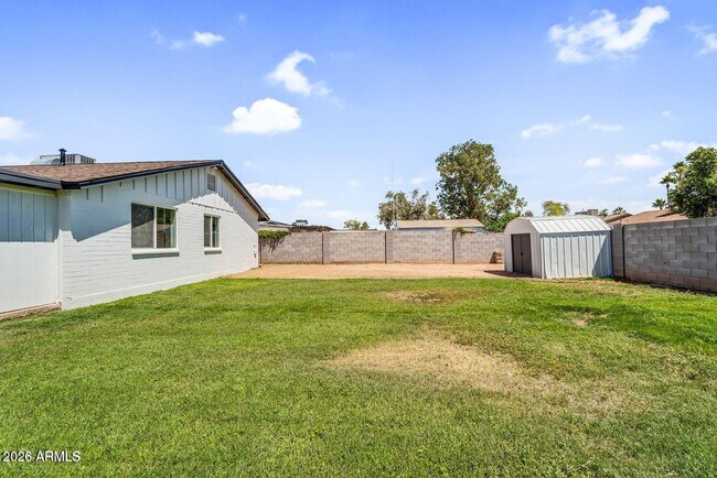 Building Photo - 14635 N 37th Pl
