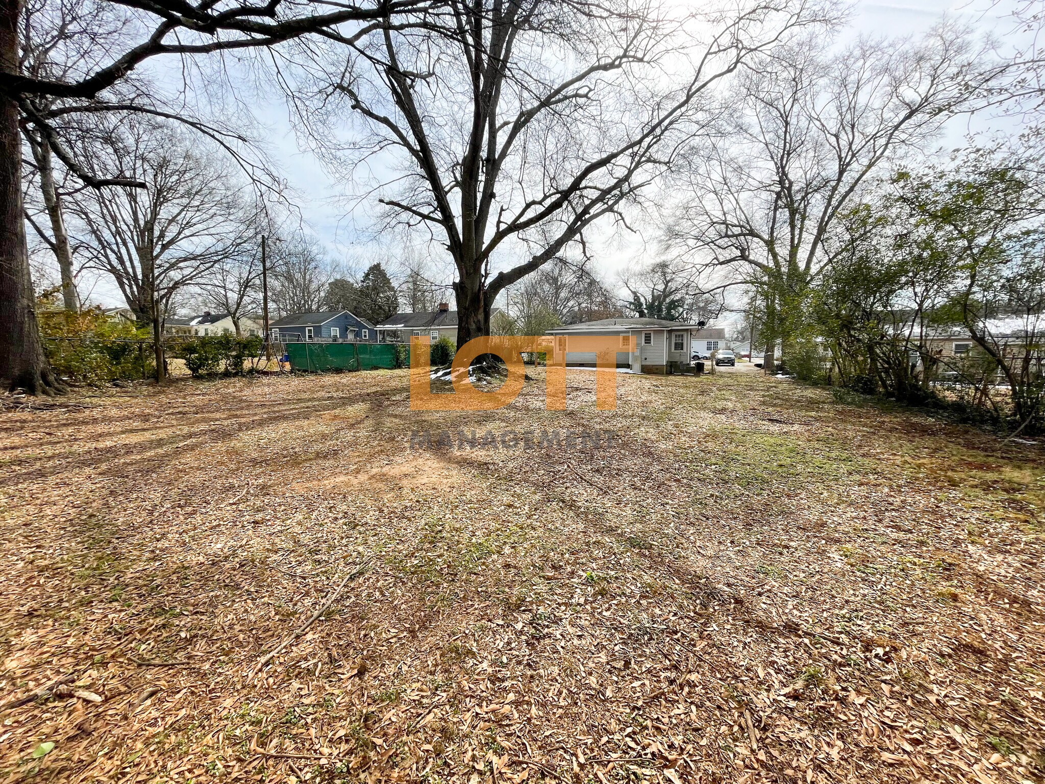 Building Photo - 206 Wilbanks St