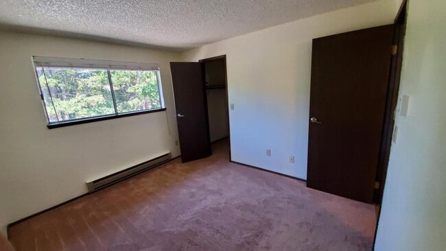 Building Photo - 2112 Soroya Ct SW - Unit D