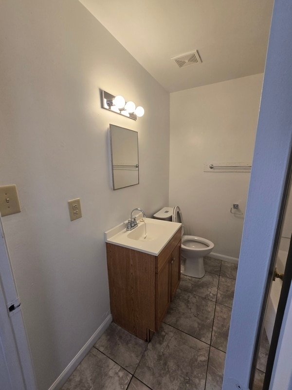 Building Photo - 503 W Grace St