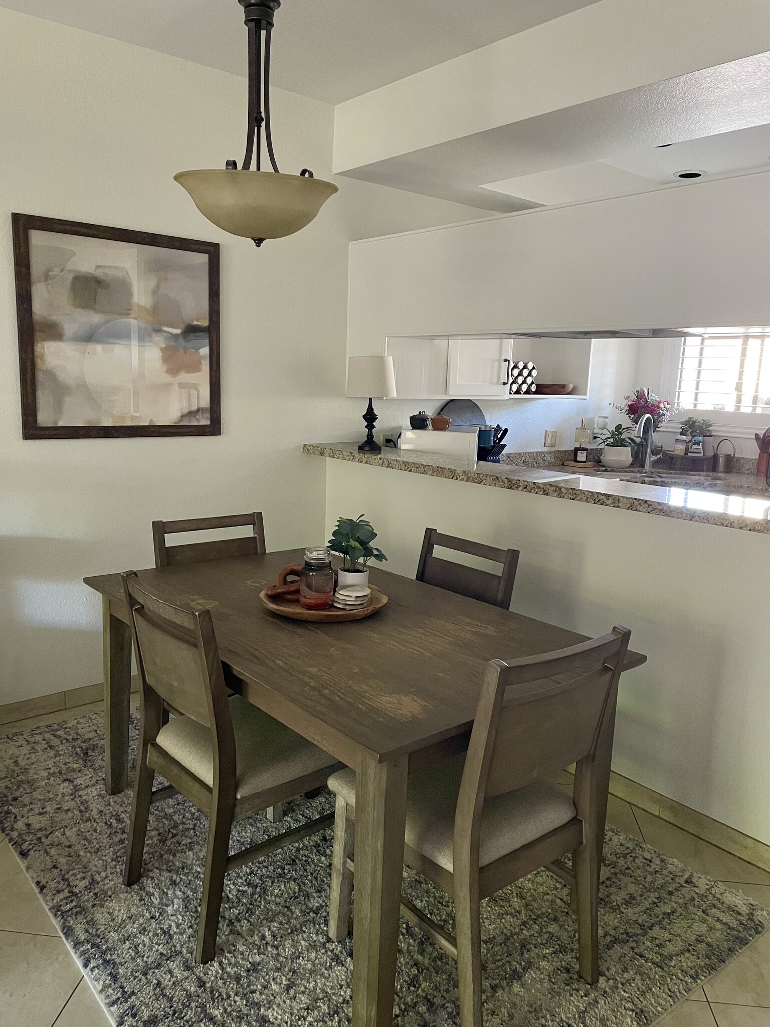 Dining area open to kitchen - 7101 W Beardsley Rd