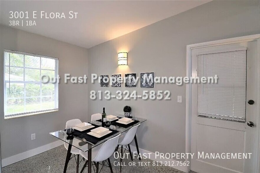 Building Photo - 3001 E Flora St