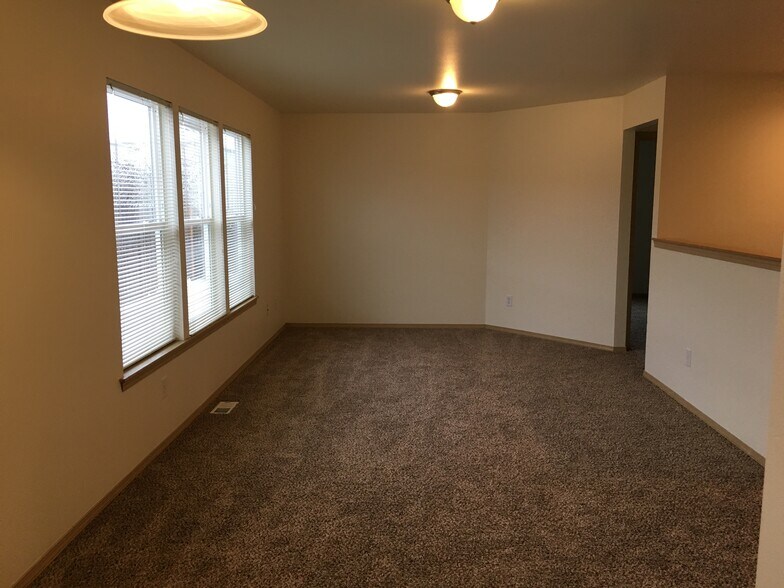 Building Photo - 3008 Arbor Street