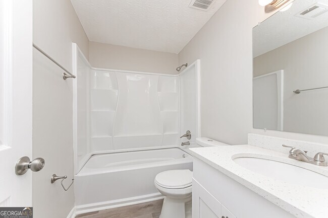 Building Photo - 10376 Surf Ct