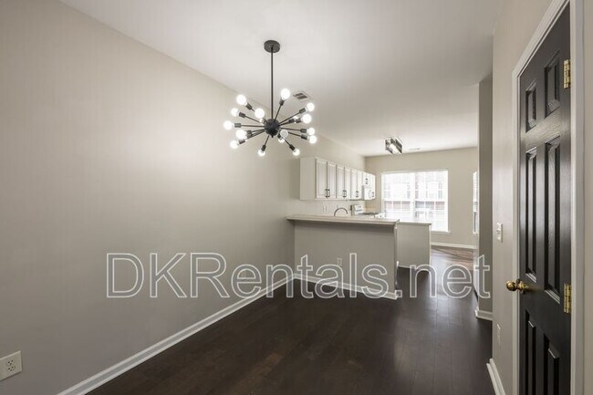 Building Photo - 3177 Mill Springs Cir NE