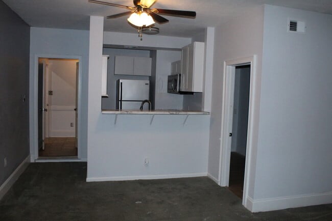 Building Photo - West Augusta Home with Separate Mother - In - Law Suite