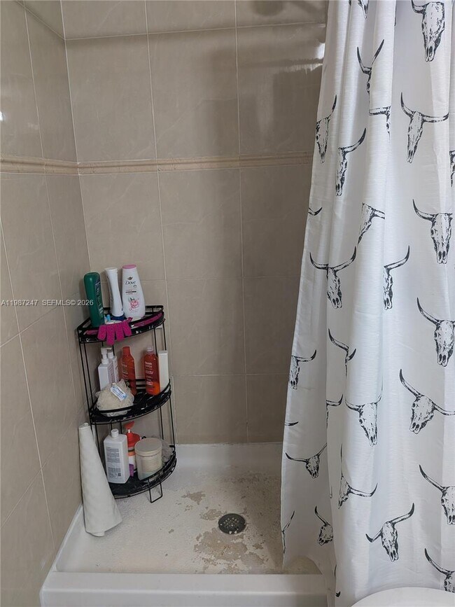 Building Photo - 15320 SW 72nd St