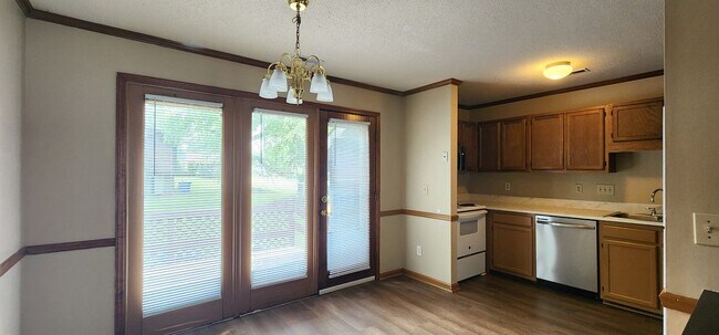 Building Photo - 5706 Chalmers Ct