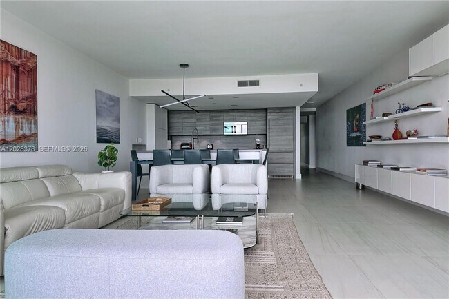 Building Photo - 400 Sunny Isles Blvd