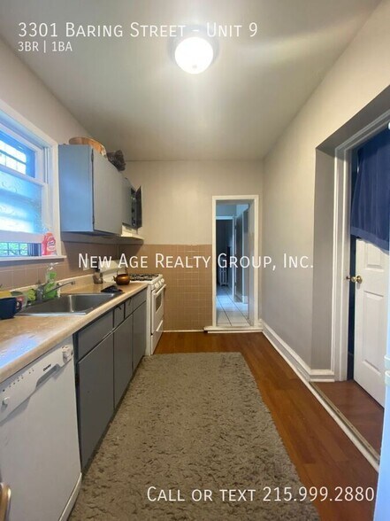 Building Photo - 3301 Baring St