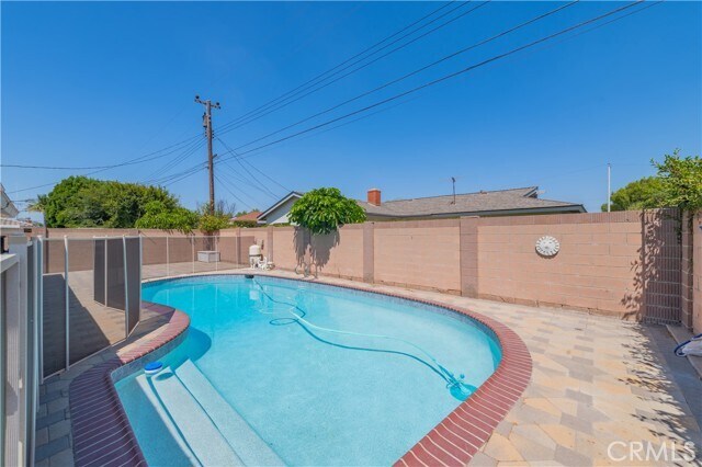 Building Photo - 6171 Medford Dr