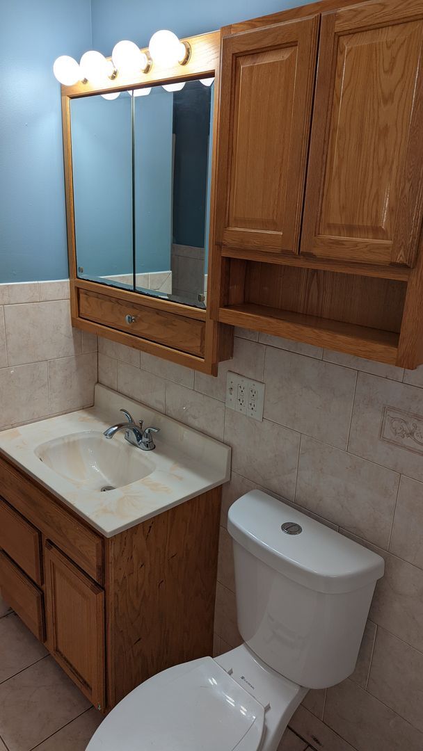 Building Photo - Spacious 2-Bedroom Home Available NOW!