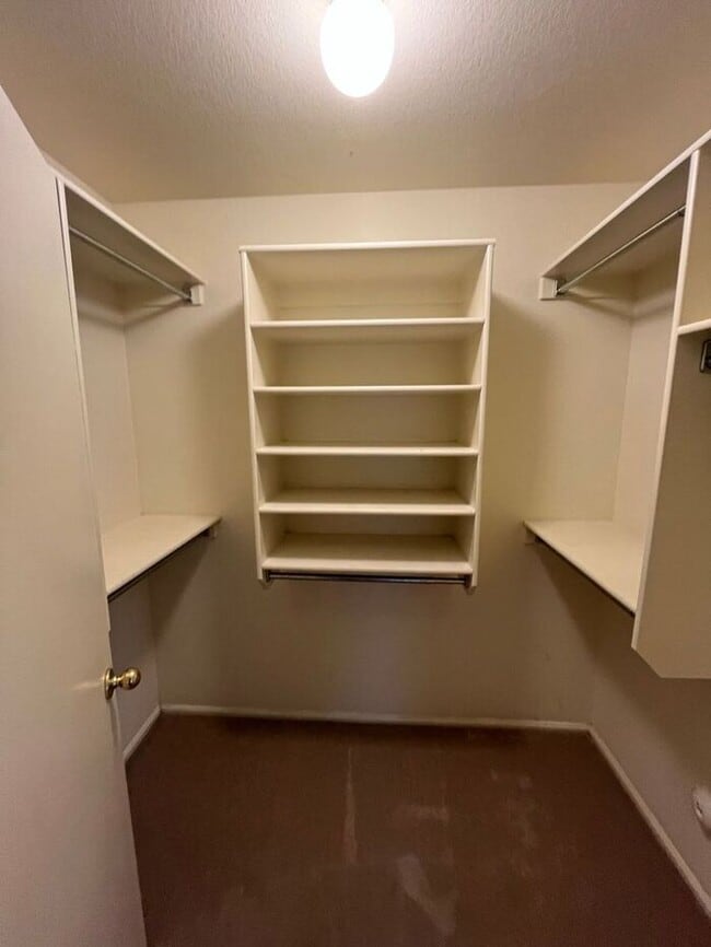 Building Photo - 3 Bedroom in Johnson Ranch Golf Community!