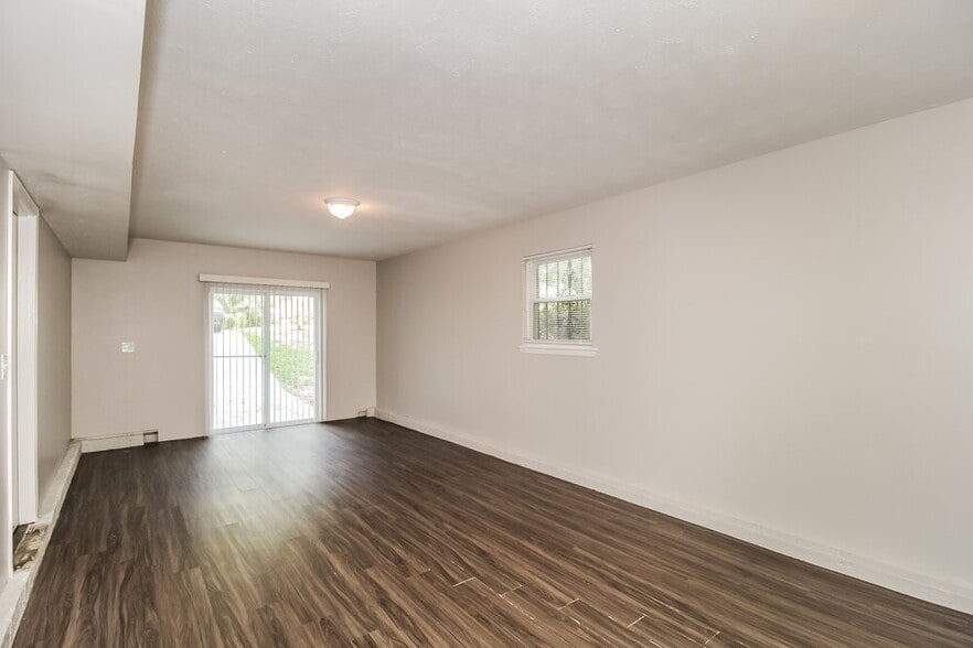 Building Photo - 4676 Pueblo Dr SW