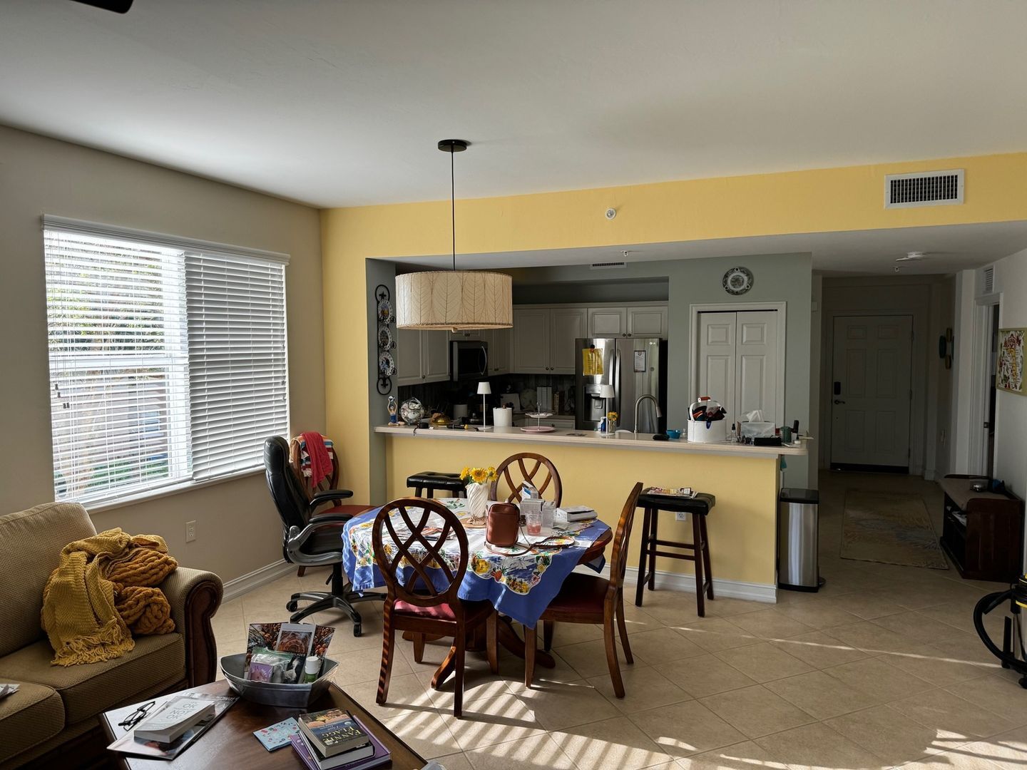 Building Photo - 10550 Amiata Way