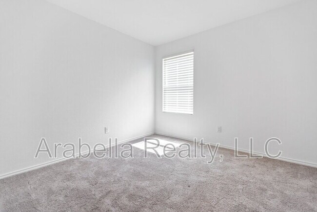 Building Photo - 5623 Mountain Point